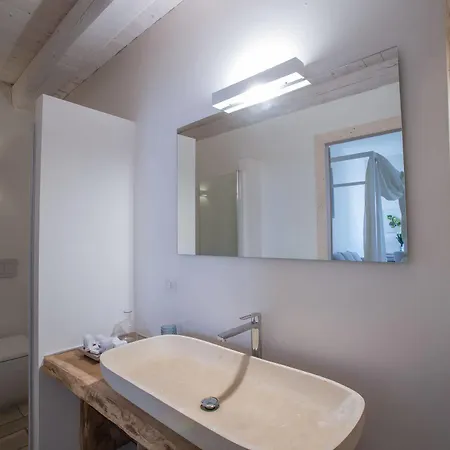 Bed & Breakfast Li Pappi Antico Casale 3*