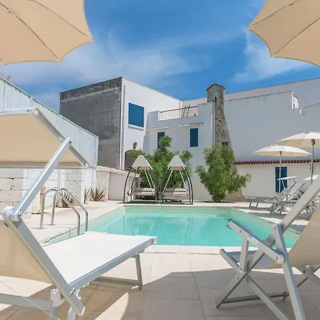 Li Pappi Antico Casale Bed & Breakfast Galatina