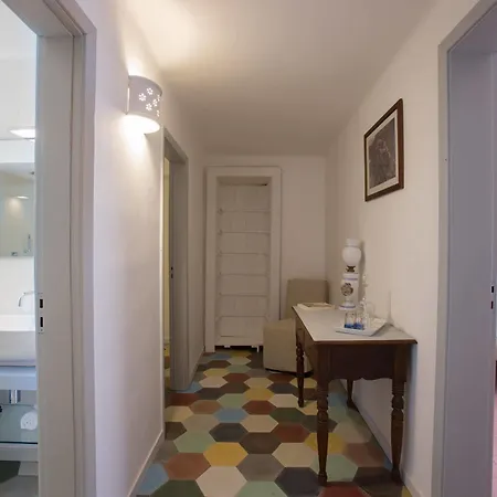 Li Pappi Antico Casale Bed & Breakfast 3*