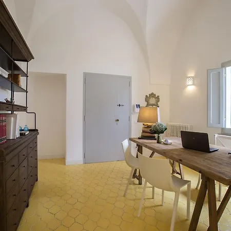 Bed & Breakfast Li Pappi Antico Casale 4*