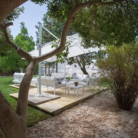 Bed & Breakfast Li Pappi Antico Casale 4*