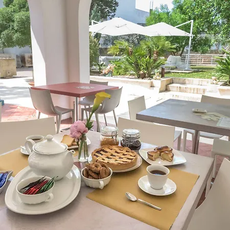 Li Pappi Antico Casale Bed and Breakfast Galatina